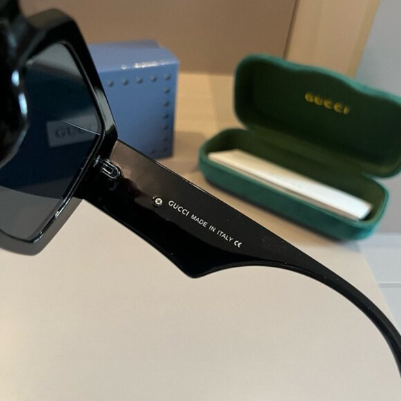 Gucci Women\'s Designer Sunglasses main image 7